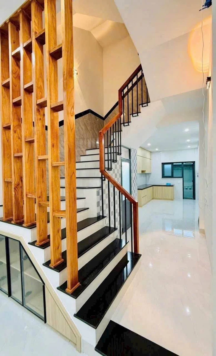 Bán nhà 3 tầng 41m2 mặt tiền đường Hoàng Văn Thụ giá 4 tỷ - Ảnh thu nhỏ 2