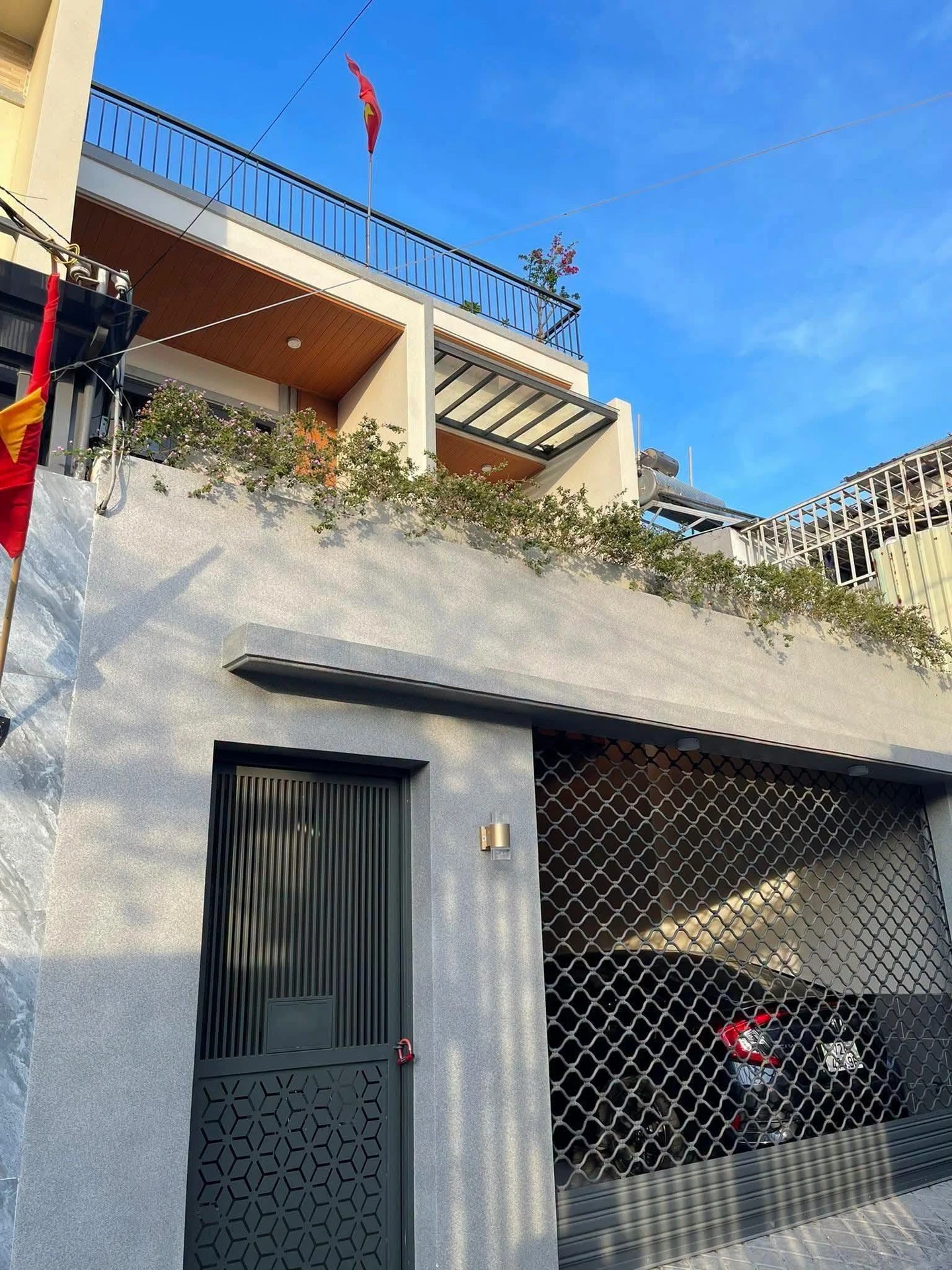 Bán nhà 2 phòng ngủ 87.5m² hẻm ôtô Rạch Dừa - Ảnh 1