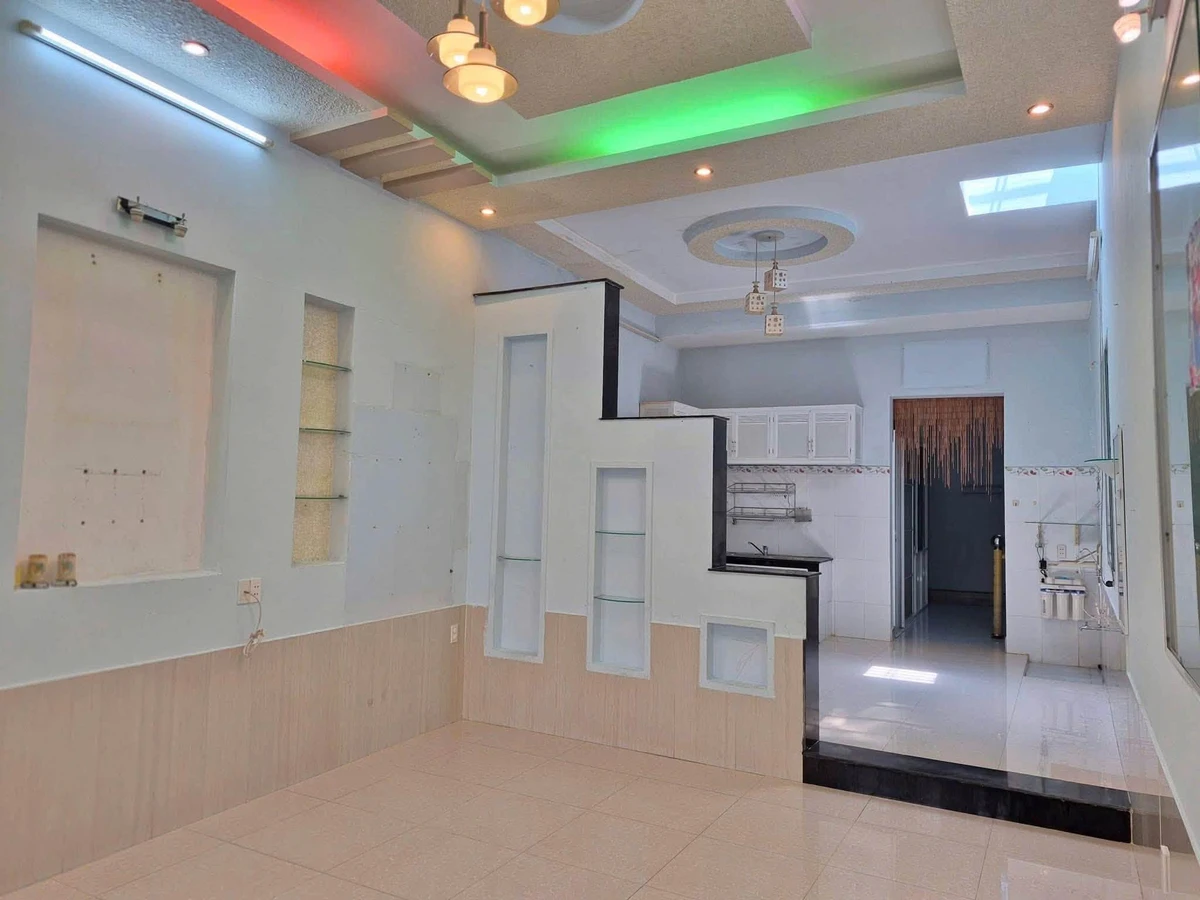Bán nhà 1 trệt 1 gác 80,7m2 trung tâm Phường 4, Vũng Tàu giá 4,2 tỷ - Ảnh 1