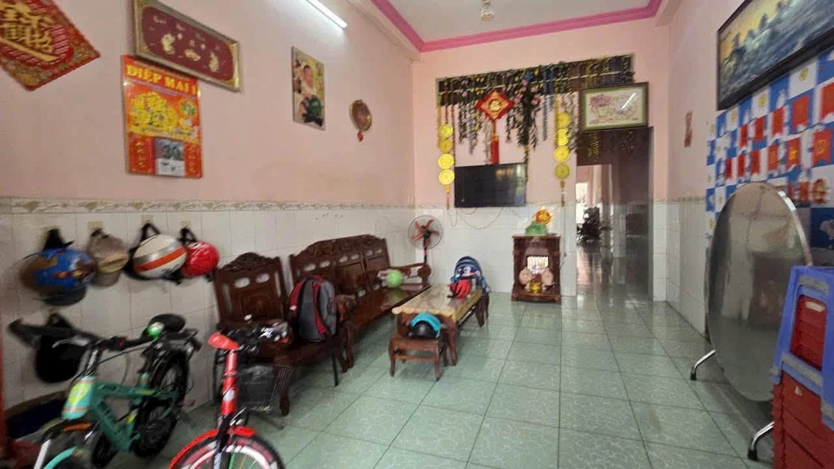 Bán nhà 1 trệt 1 lầu 79m² hẻm Sương Nguyệt Anh, Phường Long An, Tây Ninh giá 1,6 tỷ - Ảnh thu nhỏ 2