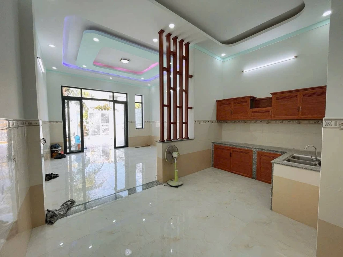 Bán nhà 3 phòng ngủ 150m² Đức Hòa, Long An - Ảnh thu nhỏ 4