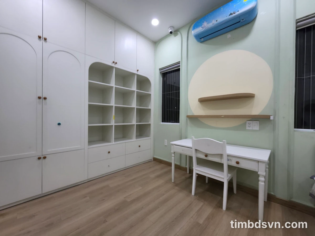 Cho thuê nhà góc 300m² 3PN 3WC gần Global City Thủ Đức 30tr/tháng - Ảnh thu nhỏ 5