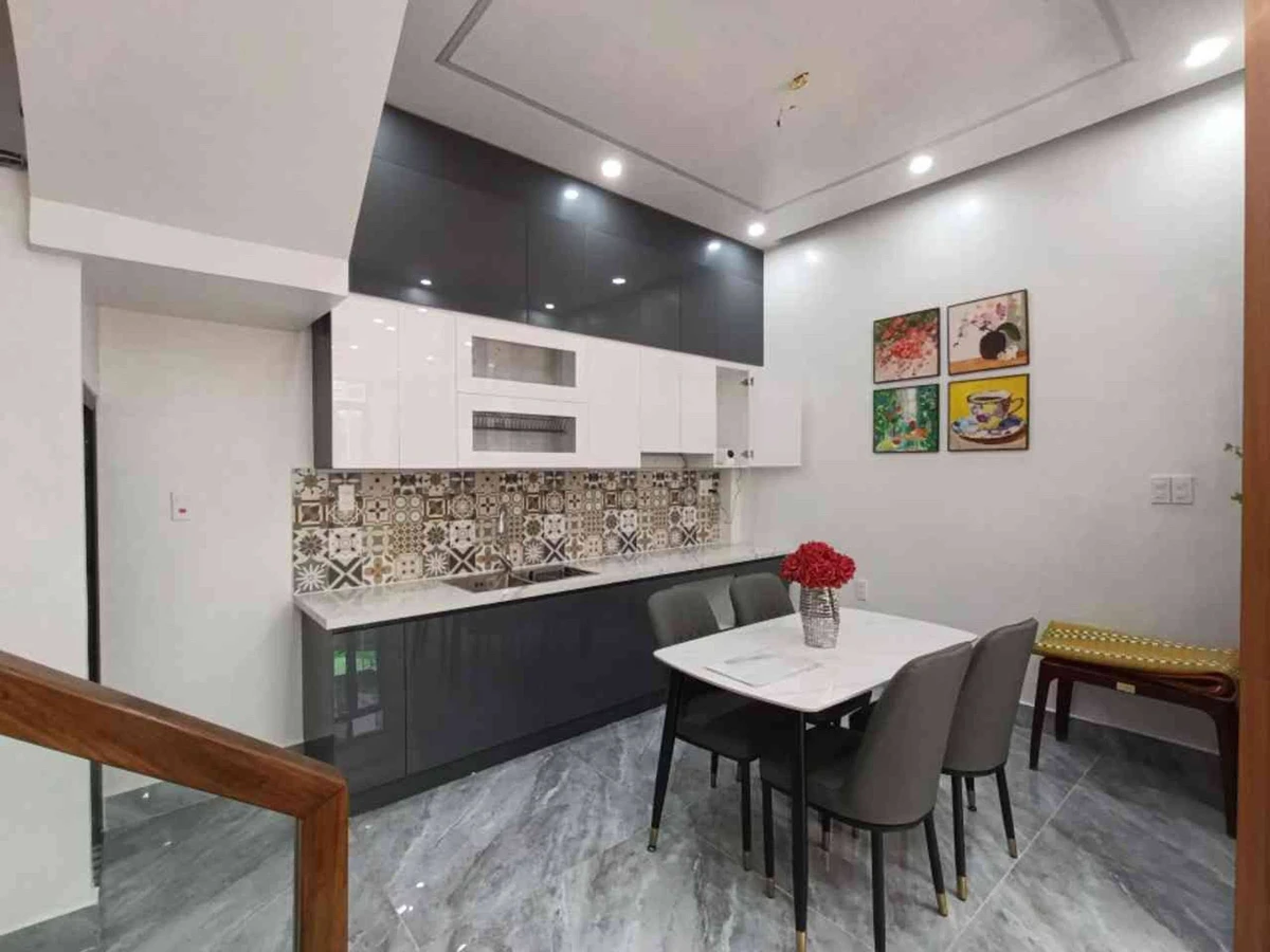 Bán nhà độc lập 4 tầng 41m² Hóc Môn, 3.53 tỷ - Ảnh thu nhỏ 3