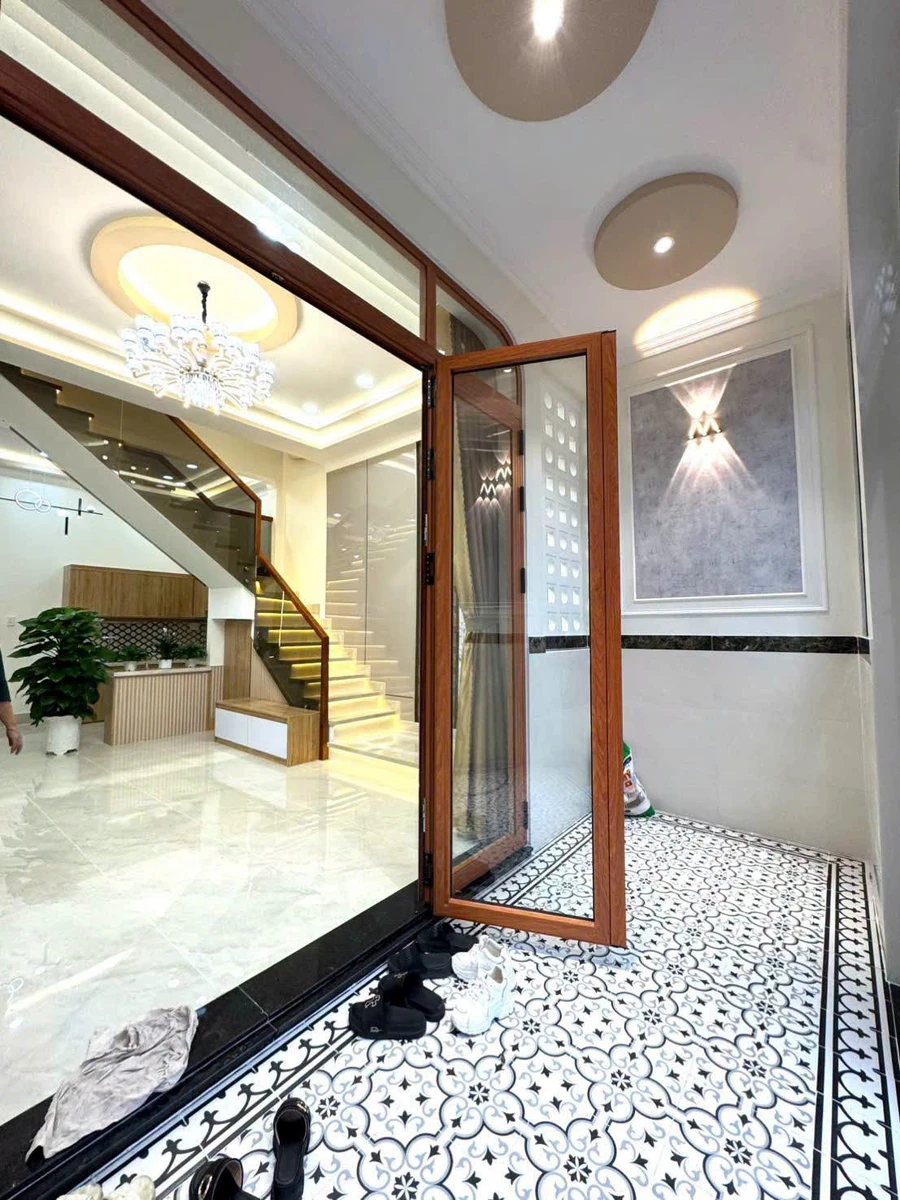 Bán nhà 4 phòng ngủ 65m² Hóc Môn 2 tỷ 750 - Ảnh thu nhỏ 3