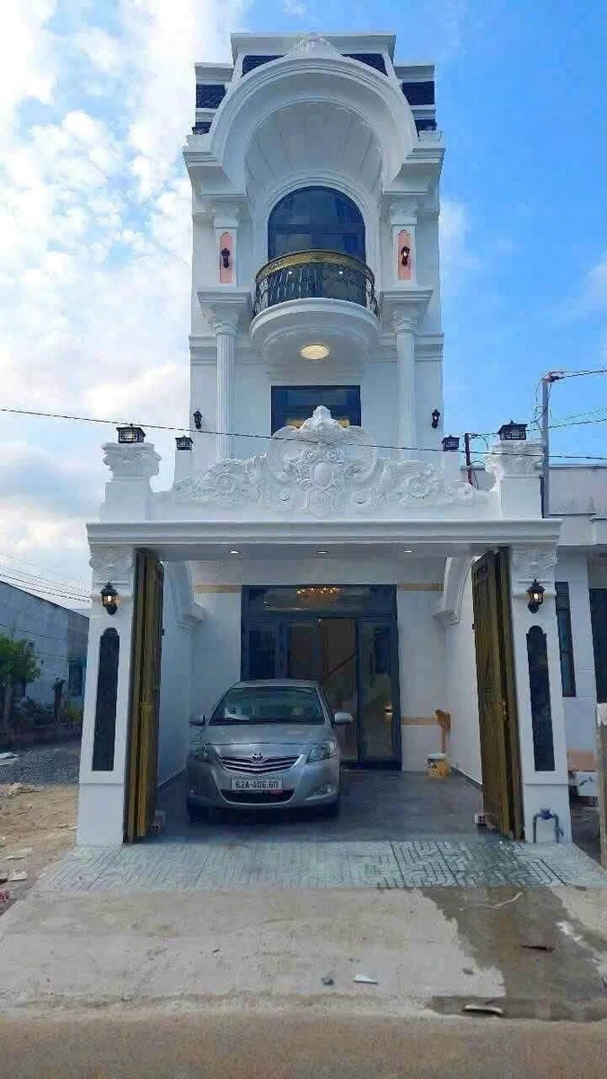 Bán nhà mặt tiền Nguyễn Quang Đai, 4,5x21m, 3 tầng, Quận 5 - Ảnh 1