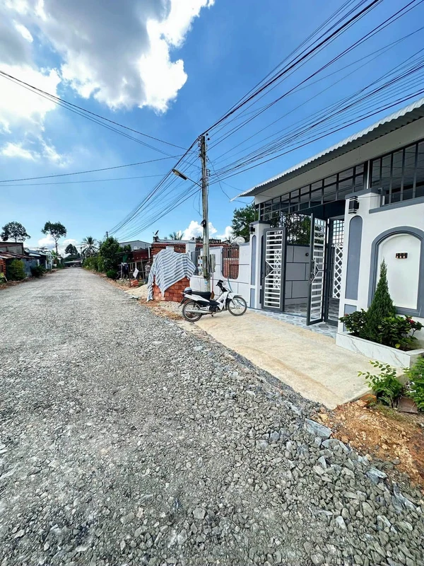 Nhà bán 1,2 tỷ, 80m², đường 10m, Tây Ninh
