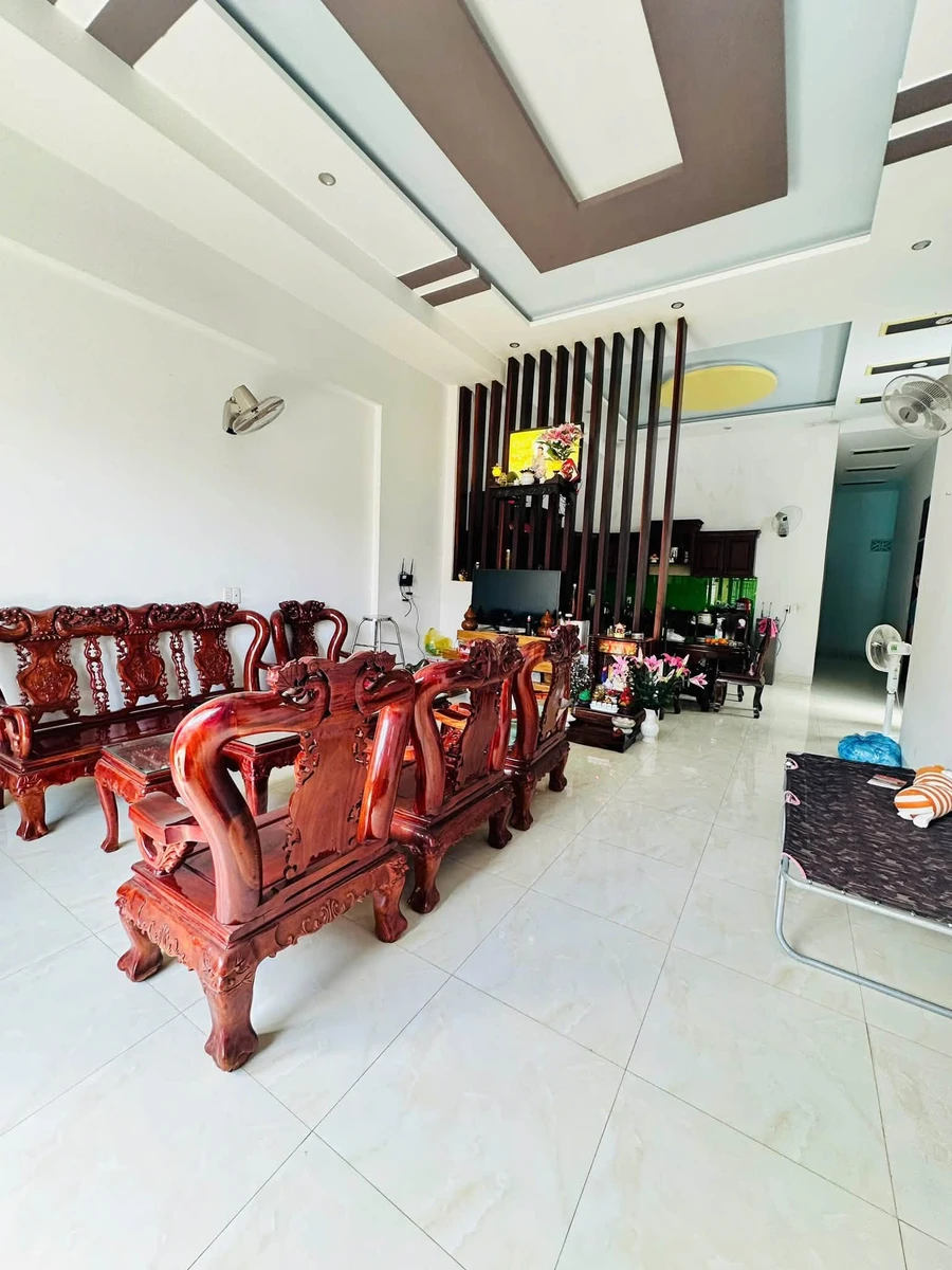 Bán nhà mái thái 3PN, 275m², 5,65 tỷ, Mai Hắc Để - Ảnh thu nhỏ 2