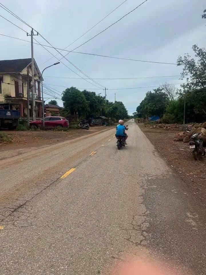 Bán lô đất mặt tiền Đường 74, 300 m², 668 triệu, Quảng Trị - Ảnh 1
