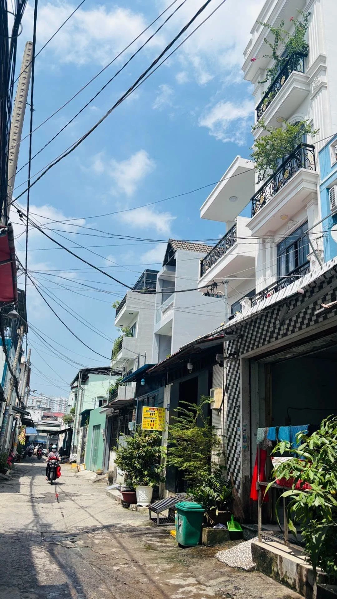 Bán nhà 3 tầng Hương Lộ 2, 58m2, hơn 5 tỷ, Bình Chánh - Ảnh 1