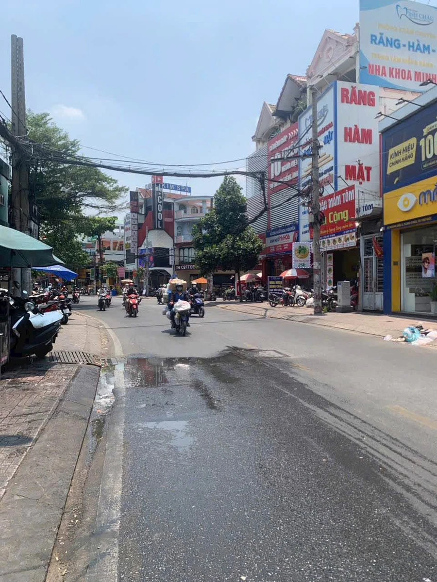 Bán 3 căn nhà mặt tiền Hoàng Diệu 2 Thủ Đức 38 tỷ - Ảnh thu nhỏ 2