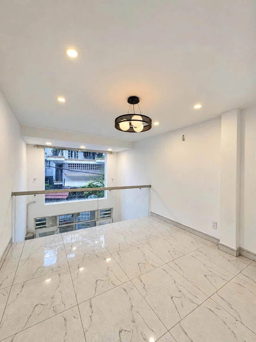 Bán nhà 45m² 4PN Huỳnh Văn Bánh Phú Nhuận 9.9 tỷ - Ảnh thu nhỏ 2