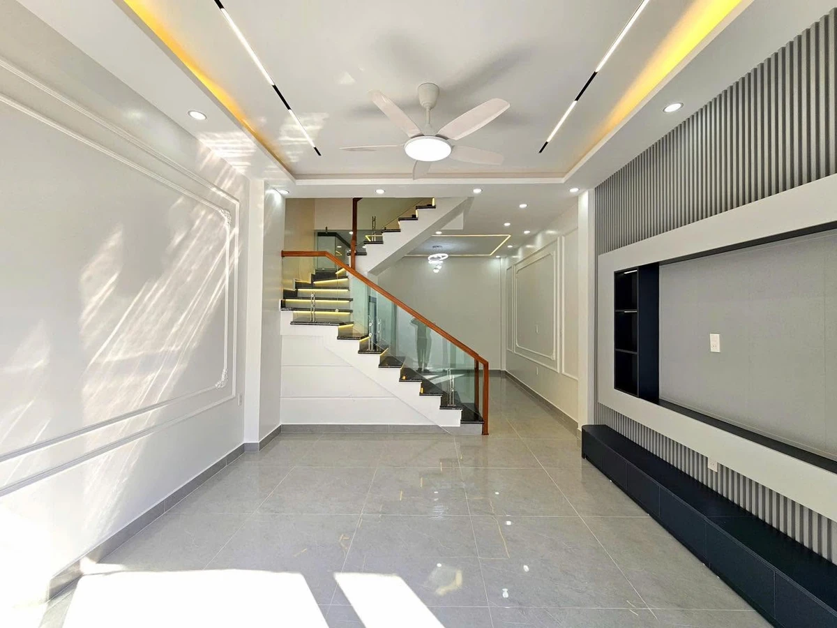 Bán nhà 3 tầng 40m² 3 phòng ngủ Tôn Đức Thắng - Ảnh thu nhỏ 4