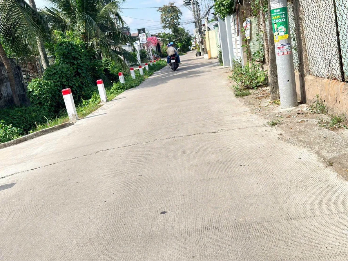 Bán nền đất mặt tiền 100m² Phường Phú Tân - Ảnh 1