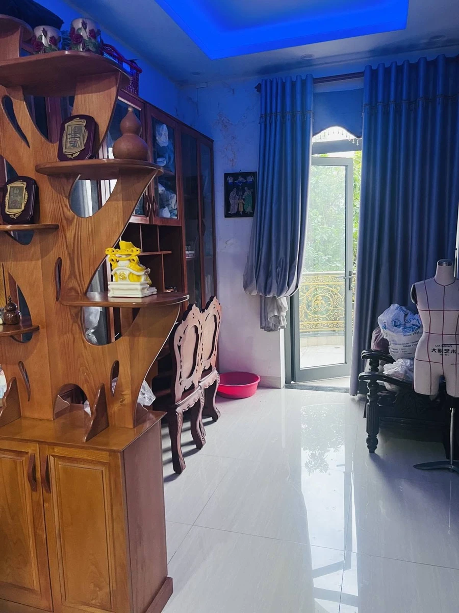 Bán nhà trệt 2 lầu 133m2 Tam Hiệp 8,6 tỷ - Ảnh thu nhỏ 5