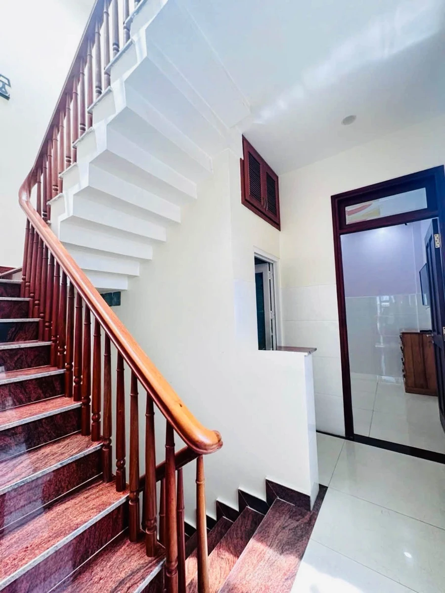 Bán nhà 4 tầng 5 phòng ngủ 47m² Nguyễn Đình Chính Phú Nhuận 9 tỷ - Ảnh thu nhỏ 4