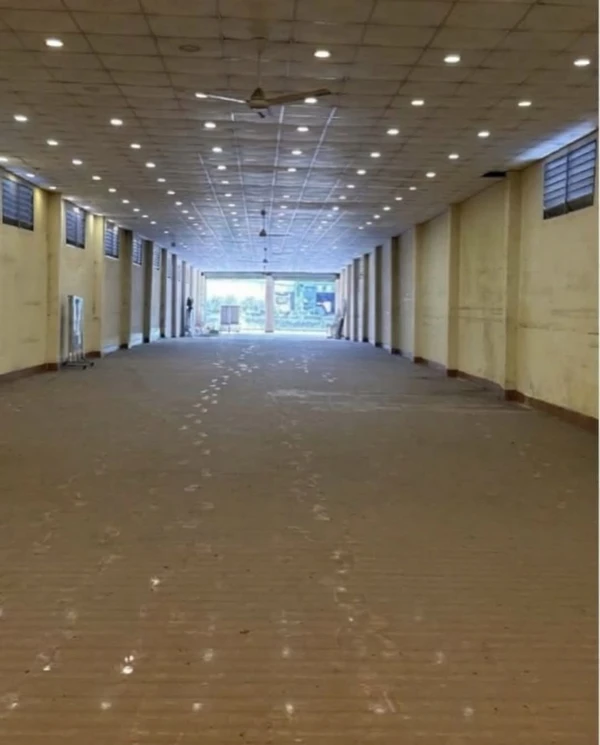 Bán nhà kho mặt tiền QL1A Bến Lức 900m2 18 tỷ