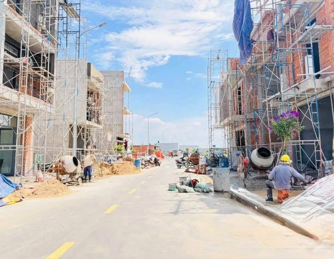 Bán đất 100m² Bến Lức Long An, sổ hồng riêng 2.8 tỷ - Ảnh thu nhỏ 2