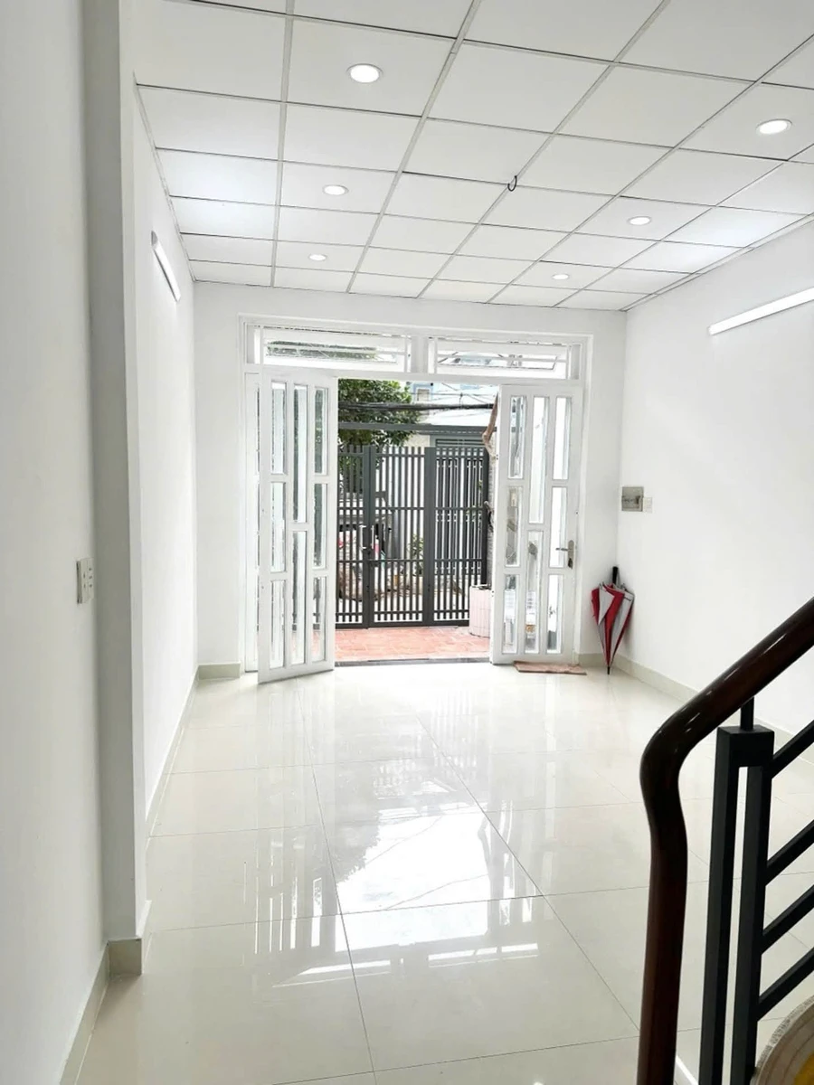 Bán nhà 2 tầng hẻm ô tô 8m, 64m², 2PN 2WC, gần Tên Lửa Bình Tân - Ảnh thu nhỏ 4