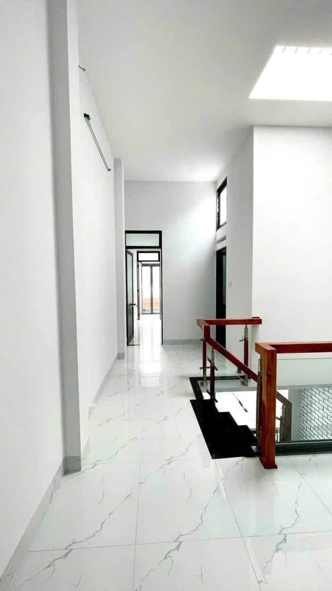 Bán nhà 3 tầng hẻm ô tô đường Hoàng Văn Thụ, Quy Nhơn, 51,5m2, 3PN 3WC - Ảnh thu nhỏ 5