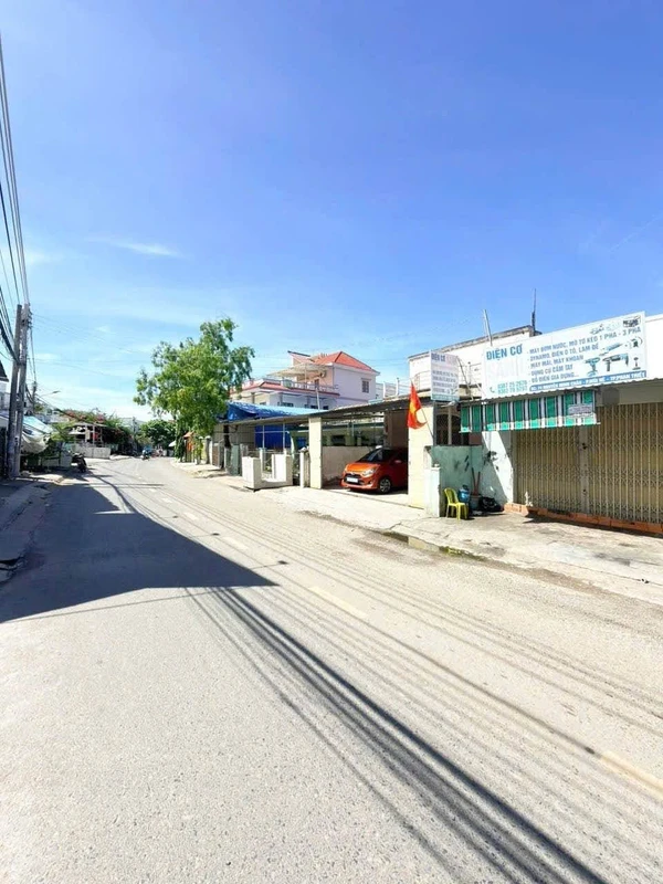 Bán đất 243m² mặt tiền Nguyễn Minh Châu, Mũi Né, Lâm Đồng
