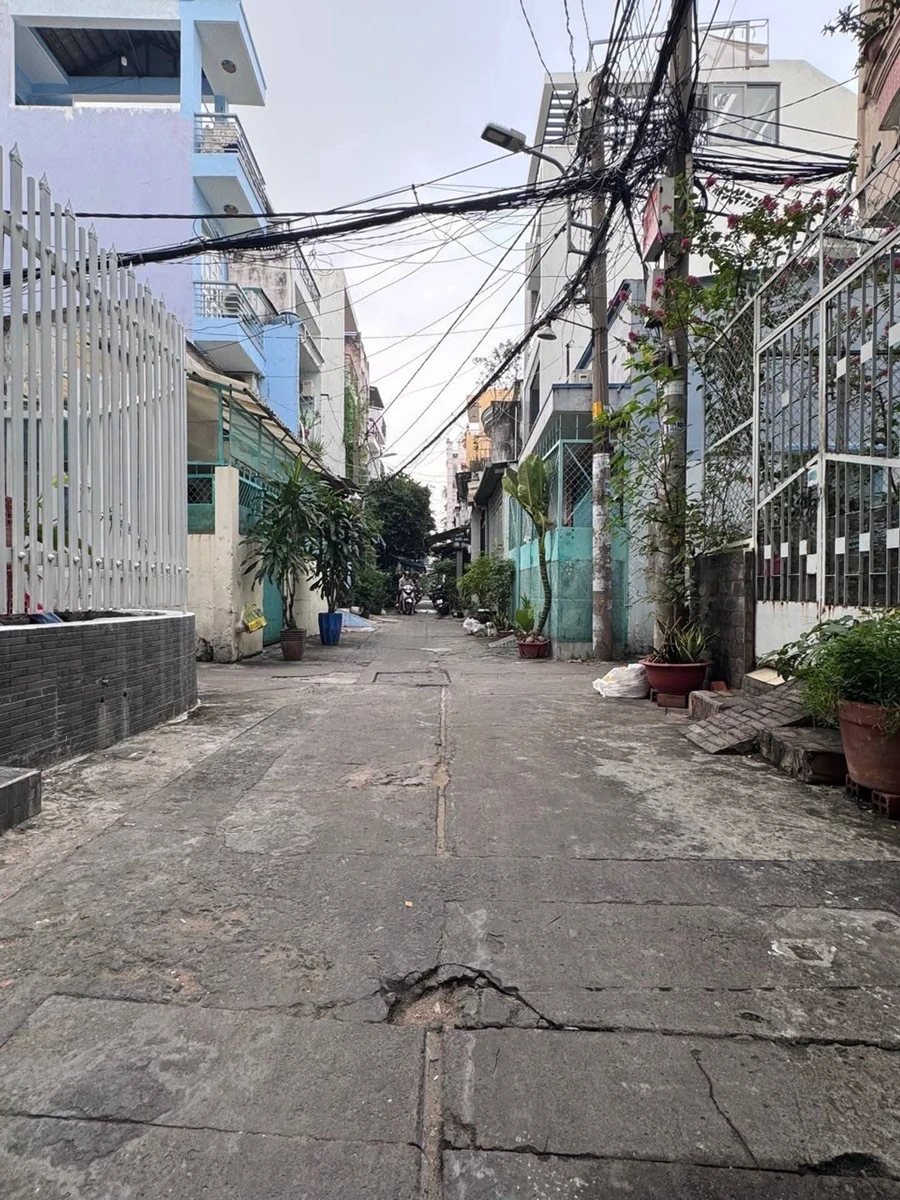 Bán nhà 4 tầng 4x10 Ông Ích Khiêm Q11 5,9 tỷ - Ảnh thu nhỏ 4