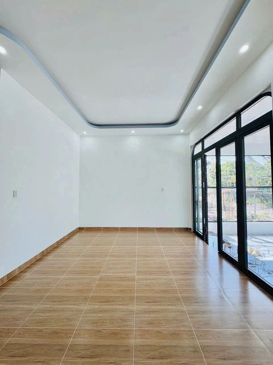Bán nhà mặt tiền Tạ Uyên, Rạch Giá, An Giang, 122,5m², 1,55 tỷ - Ảnh thu nhỏ 5