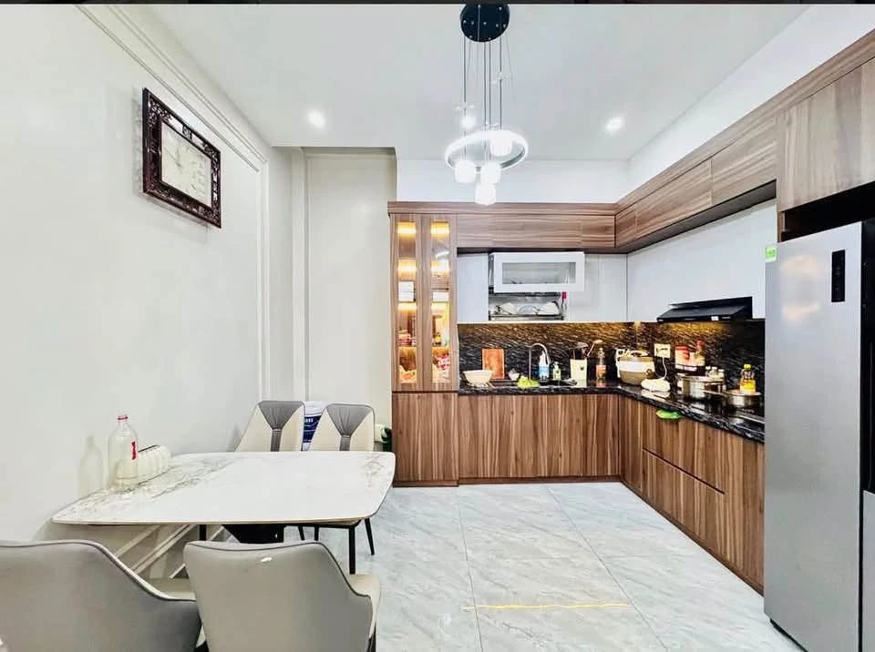 Bán nhà Hồ Sen 3 tầng 60m2, giá 4 tỷ - Ảnh thu nhỏ 2