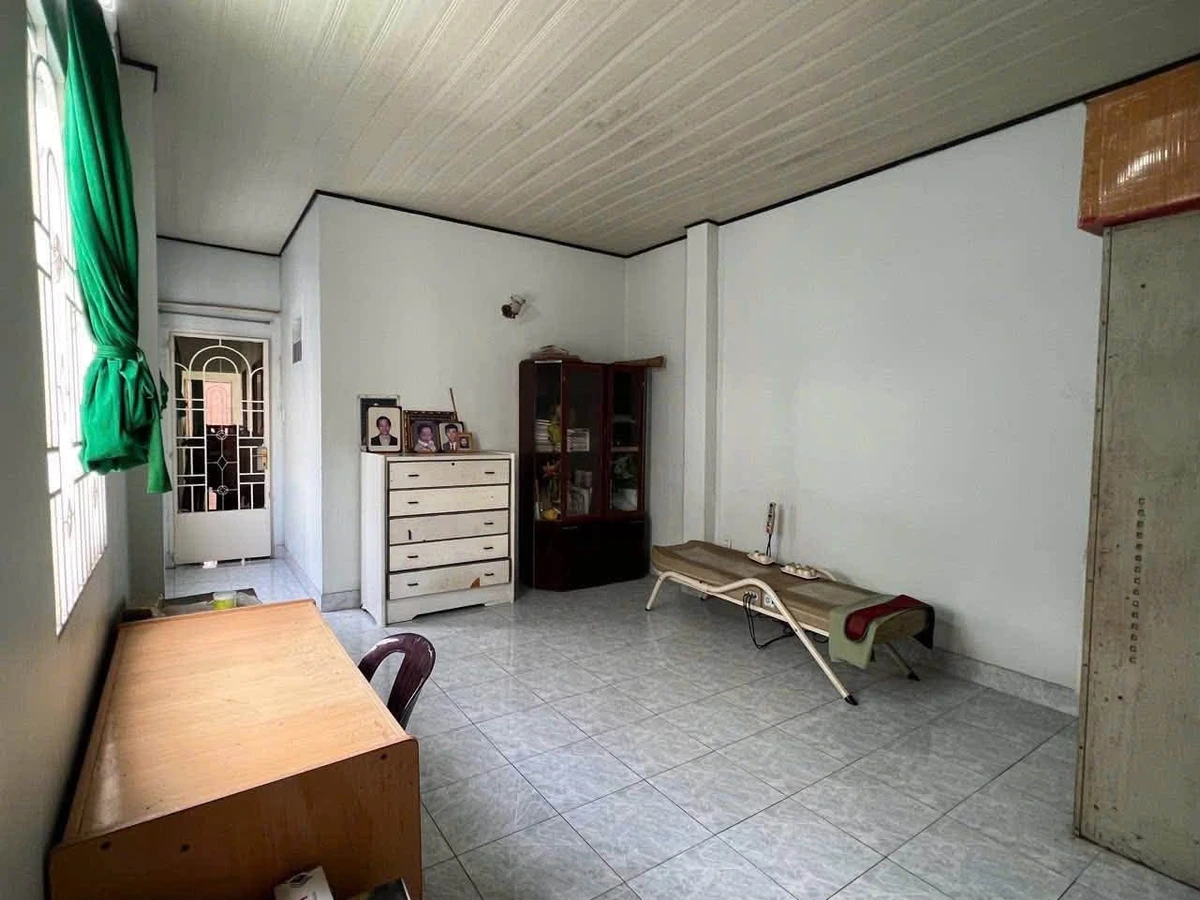 Nhà mặt tiền 3 tầng 5PN 115m² Tân Bình 12.9 tỷ - Ảnh thu nhỏ 4