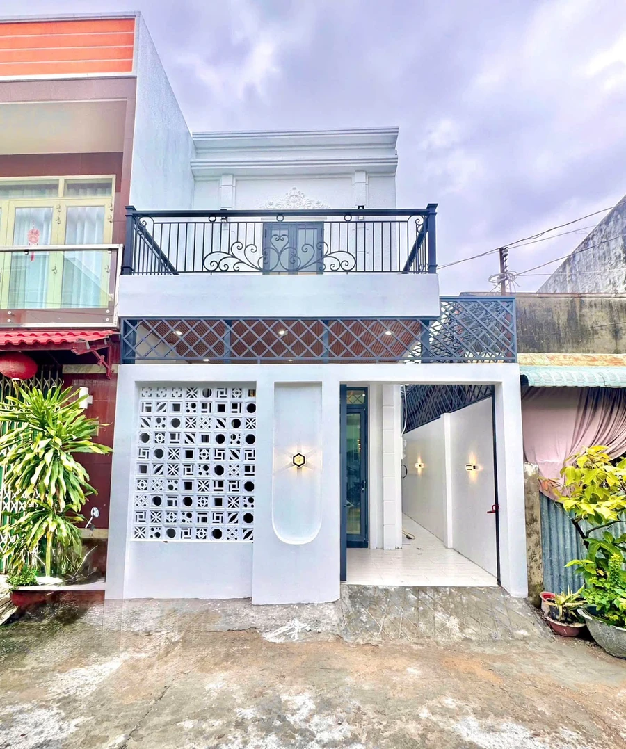 Bán nhà 3PN trung tâm Rạch Giá, 67.5m², 2 tỷ 100 triệu - Ảnh thu nhỏ 2