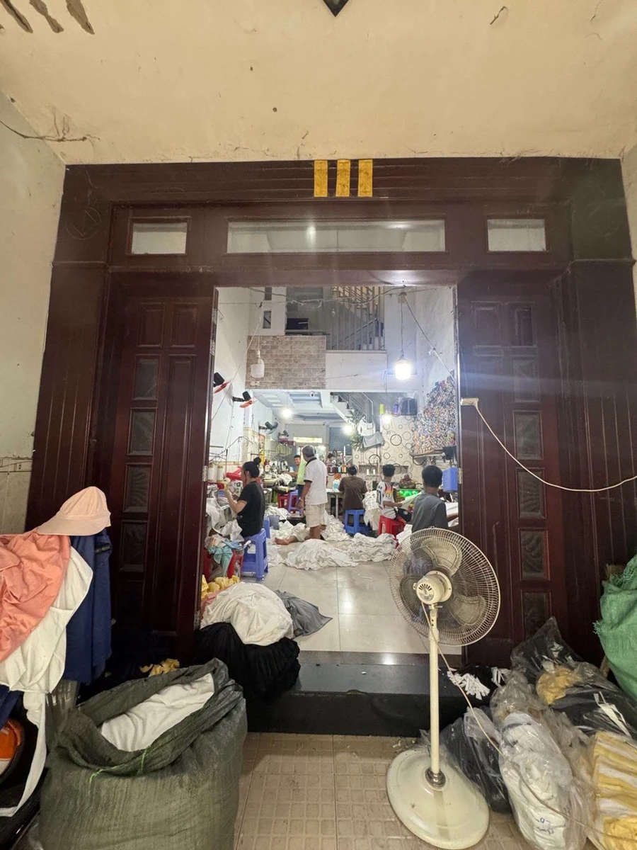 Bán nhà 2 mặt hẻm xe hơi 60m² Đường 18B Bình Tân 5.99 tỷ - Ảnh thu nhỏ 2