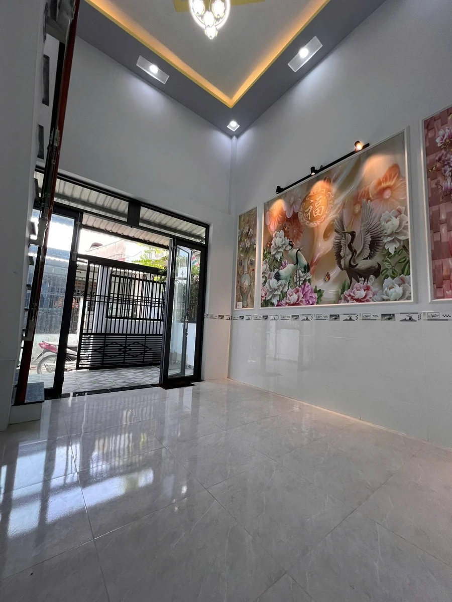 Bán nhà phố 3PN Bình Tân, 52m², 2 tỷ 180 triệu - Ảnh 1