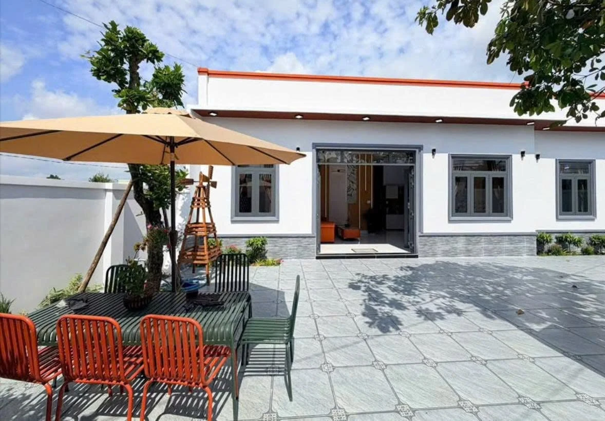 Bán nhà vườn 300m² full thổ cư 1 tỷ 950 triệu Bình Chánh - Ảnh 1