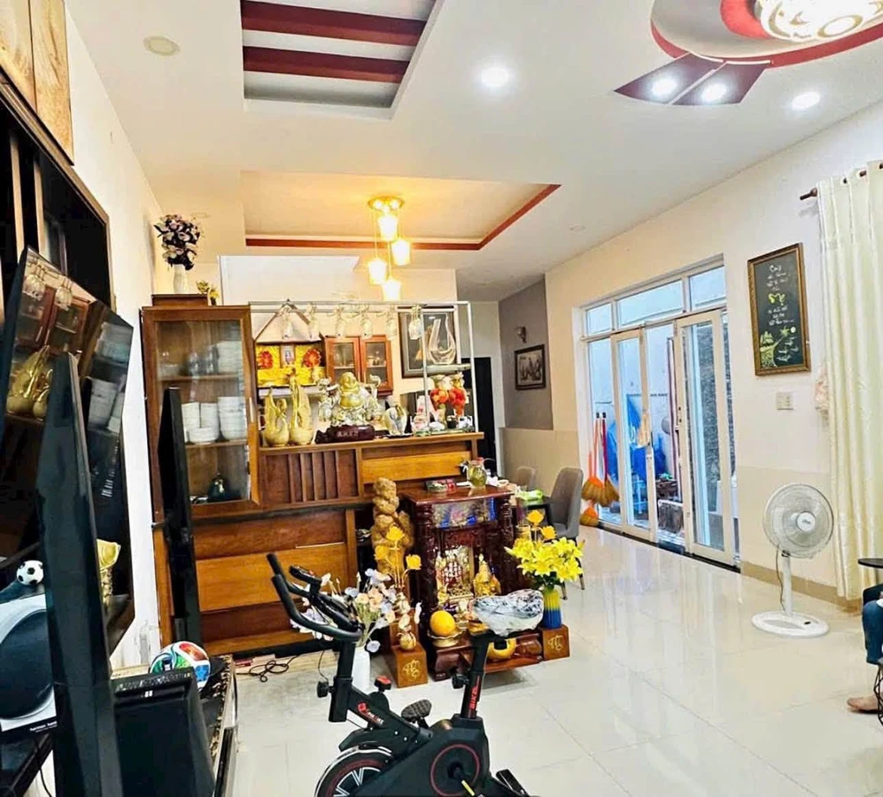 Nhà hẻm bán Nha Trang 121.6m2, 3 tầng, 3 phòng, 3.8 tỷ - Ảnh thu nhỏ 2
