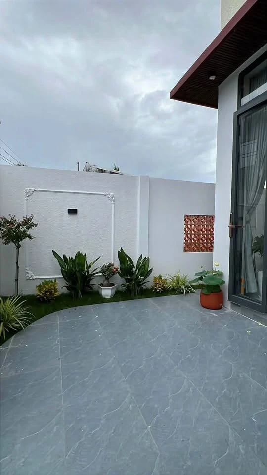 Bán nhà mới hoàn công 91m2, 2 phòng ngủ, hẻm Cá Sòng đường Đồng Khởi, tặng full nội thất - Ảnh thu nhỏ 3