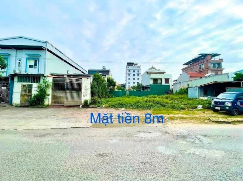 Bán lô đất 200m2 mặt tiền 8m Cao Xanh, Hạ Long