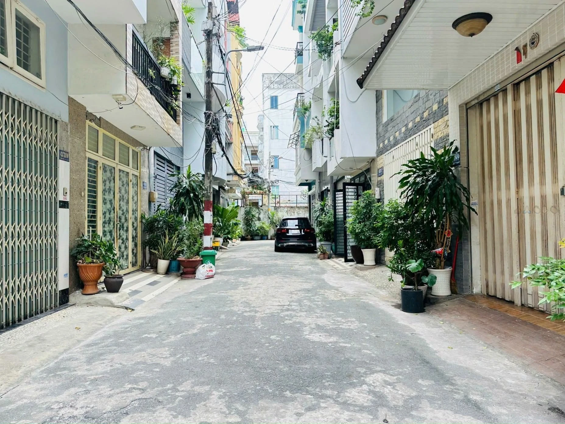 Bán nhà hẻm 6m 4 tầng 4PN 60m² gần Aeon Mall Tân Phú 7,5 tỷ - Ảnh 1