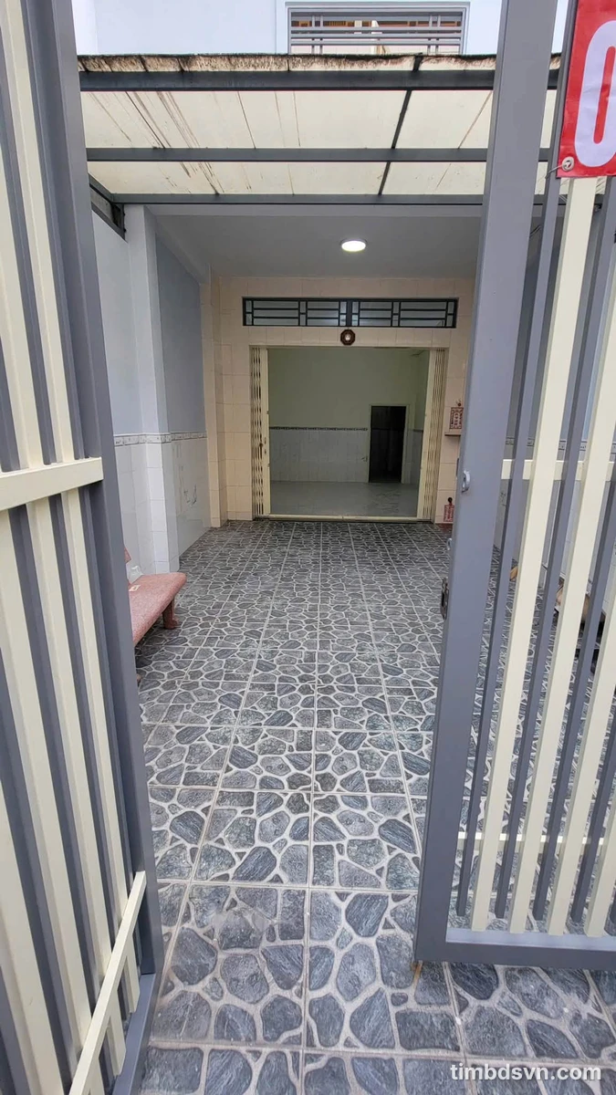 Cho thuê nhà 100m² 3 phòng 2 WC đường Lê Văn Quới, Bình Tân - Ảnh 1