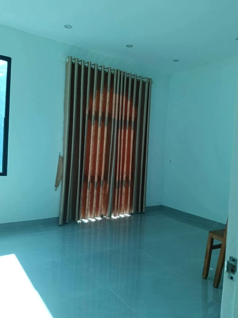 Bán nhà 2 tầng 72m2 đầy đủ đồ sẵn, gần chợ Nguyễn Phúc - Ảnh thu nhỏ 2