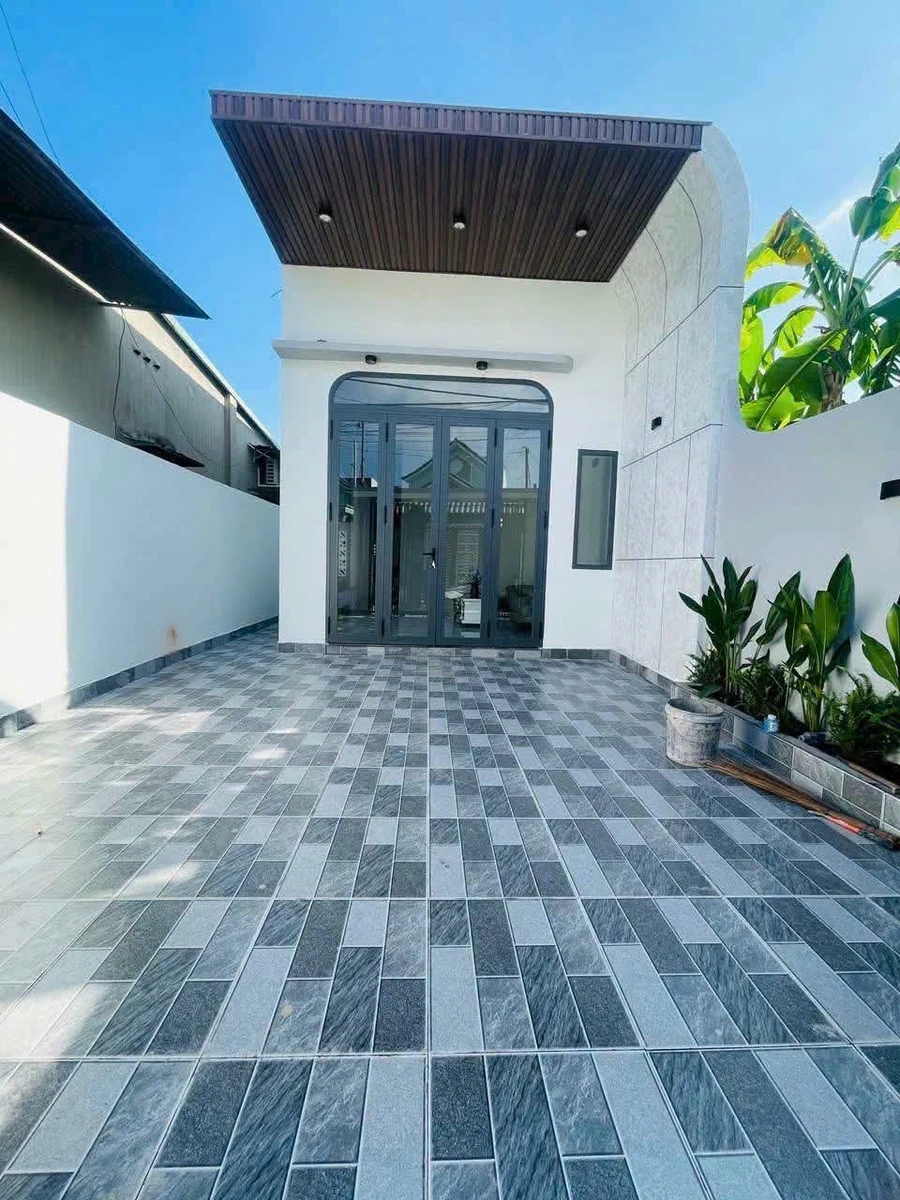 Bán nhà 3PN sổ riêng gần chợ Trảng Dài, DT 137.7m², giá 2.85 tỷ - Ảnh 1