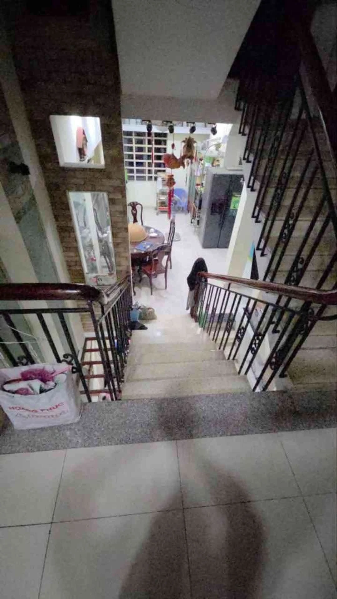 Bán nhà 2 mặt tiền 75m2, 4 tầng 6PN gần chợ Bình Tiên, Quận 6 - Ảnh 1