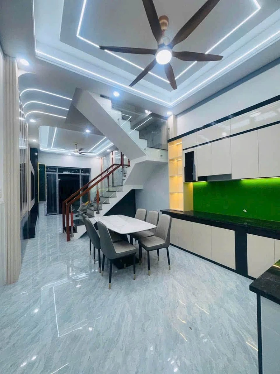 Bán nhà 4PN 63m² gần Miếu Ông Cù, Tân Khánh, giá 3 tỷ 250 - Ảnh thu nhỏ 2