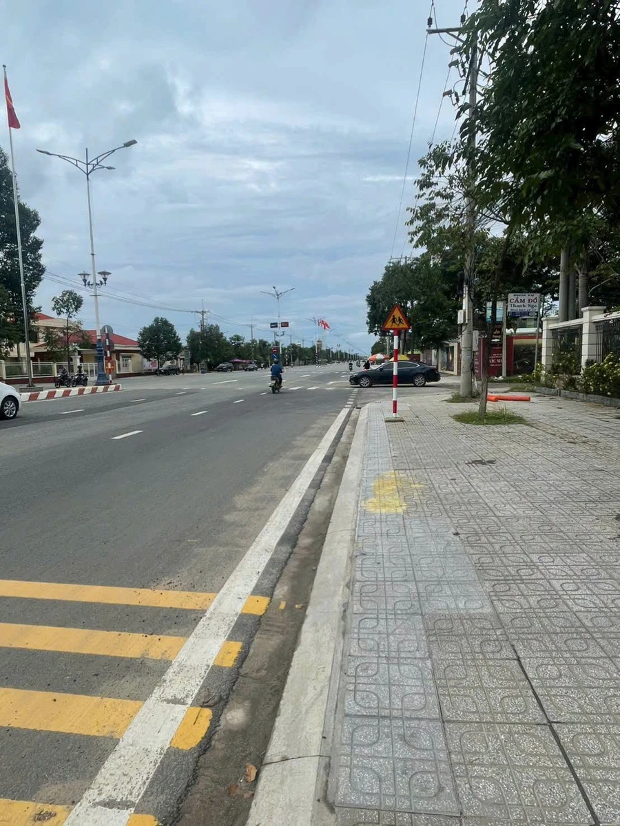 Bán đất mặt tiền Điện Biên Phủ 261m², 4,5 tỷ - Ảnh 1