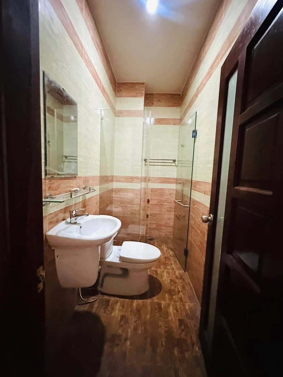 Bán nhà 5 tầng 4x13m, 4PN, Lạc Long Quân Quận 11, giá 8 tỷ - Ảnh thu nhỏ 5