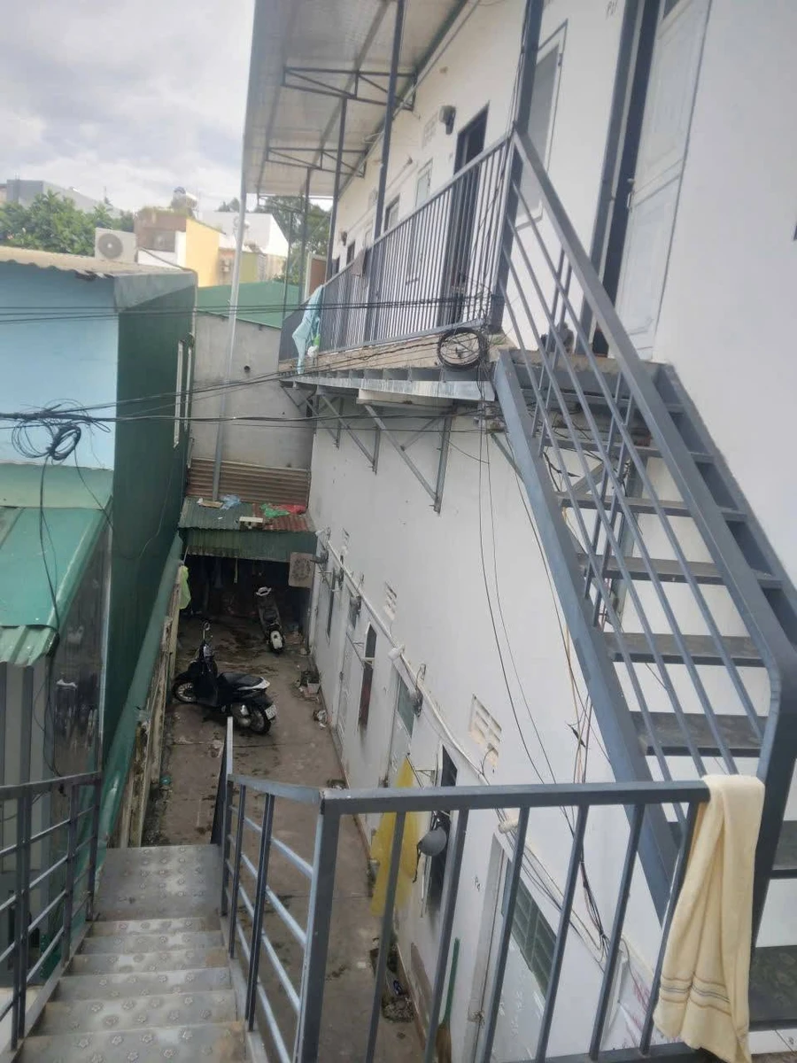 Bán dãy trọ 40m2 hẻm Hồ Tùng Mậu, thu nhập 44 triệu/tháng - Ảnh thu nhỏ 2