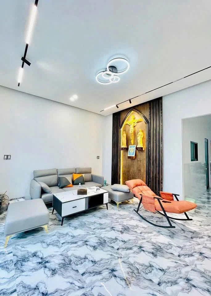 Bán nhà 5x24m full nội thất KP2 Trảng Dài, Biên Hòa giá 3,55 tỷ - Ảnh thu nhỏ 3