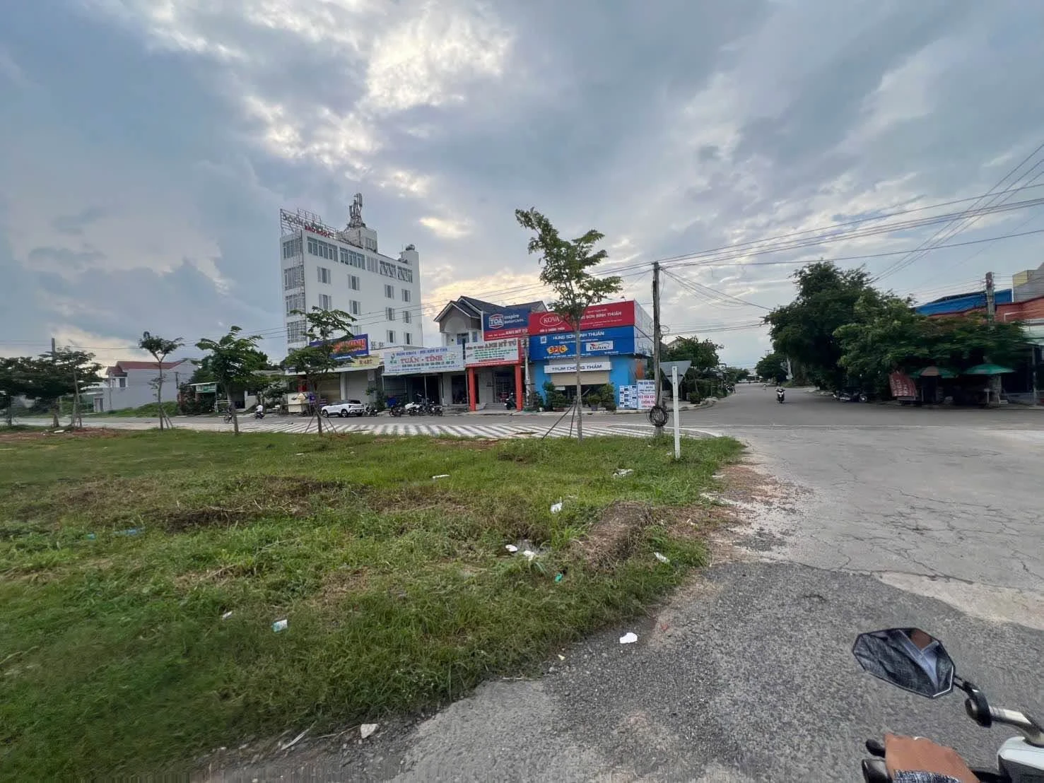 Bán nhà mặt tiền Song Hành QL1A 100m2, Bình Thuận 2,65 tỷ - Ảnh 1