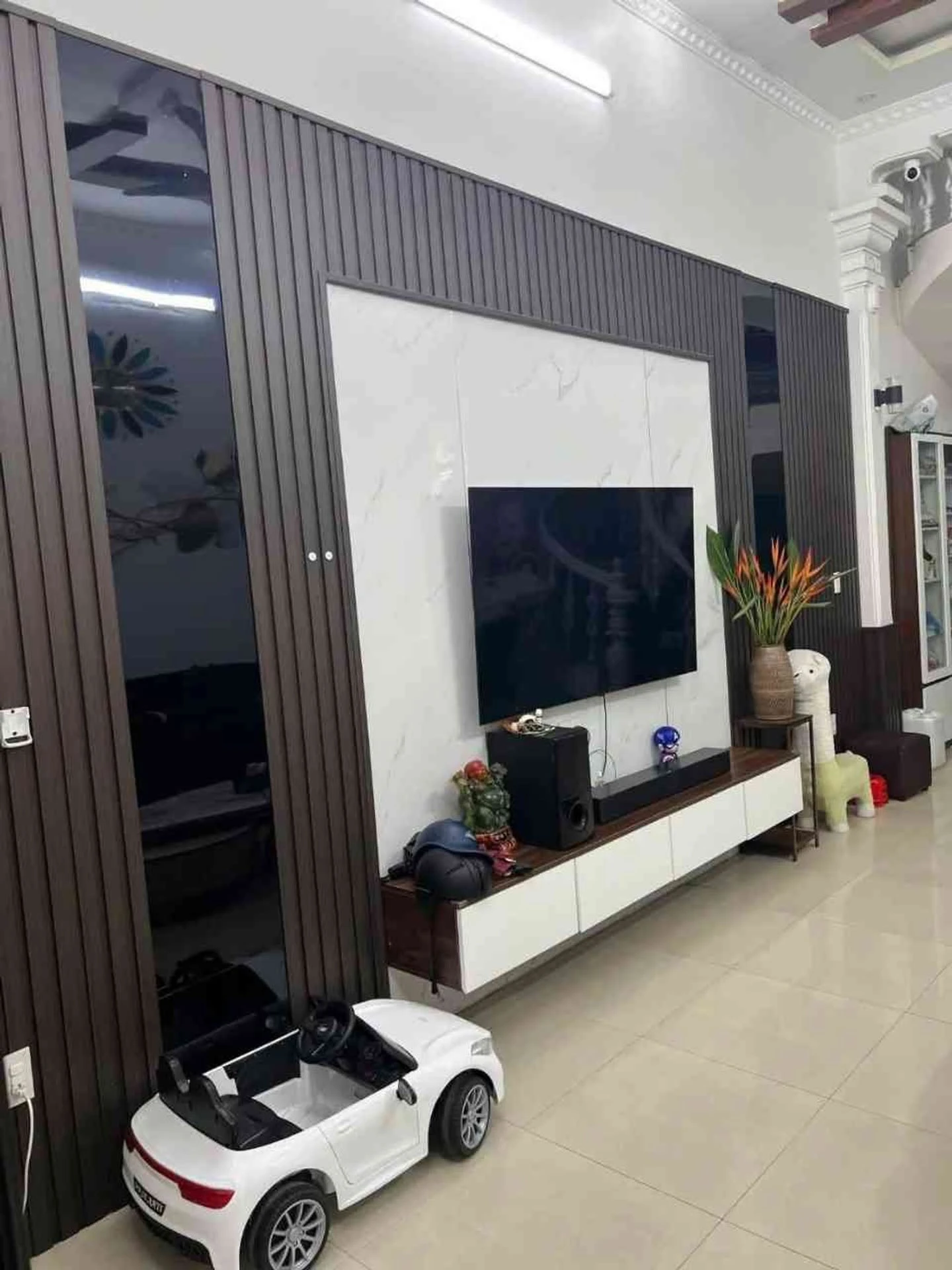 Bán nhà phố 4 tầng 72m2 gần Văn Cao chưa đến 4 tỷ - Ảnh 1
