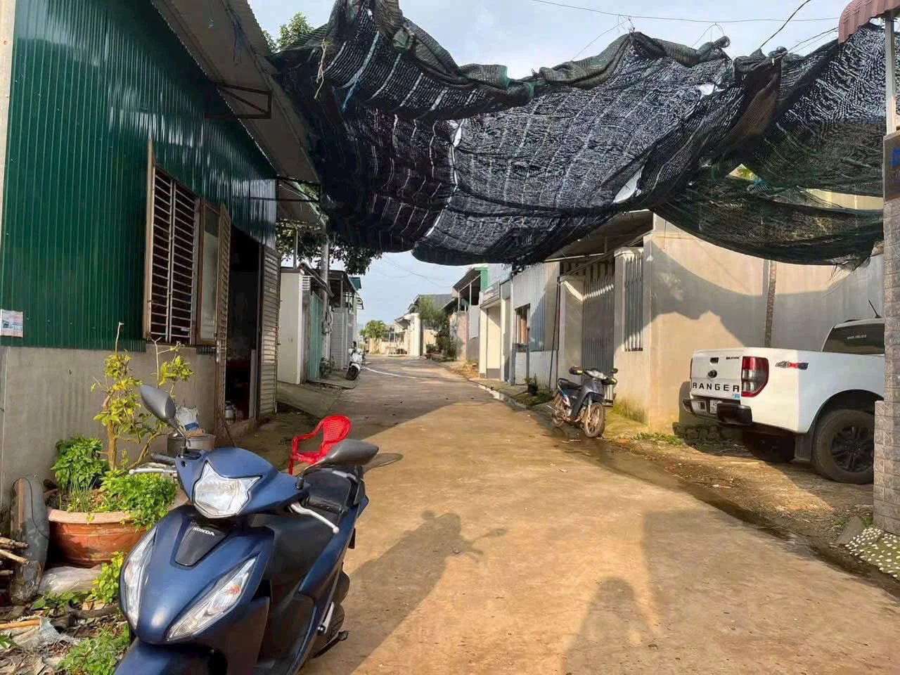 Bán đất hẻm Lê Thị Hồng Gấm, Đức Trọng, 140m2, 100m2 thổ cư, giá 2,6 tỷ - Ảnh 1