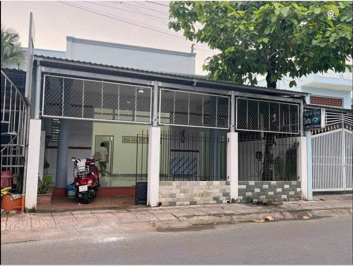 Bán nhà trệt lửng 130m2 mặt tiền Nguyễn Thị Bẹ Cần Giuộc - Ảnh thu nhỏ 2
