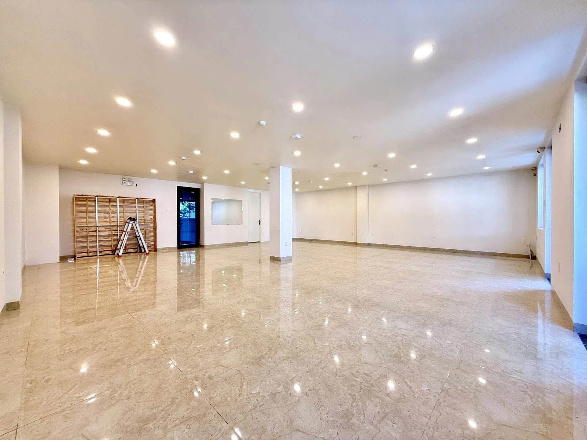 Cho thuê mặt bằng 120m² Nha Trang, 10 triệu/tháng - Ảnh 1